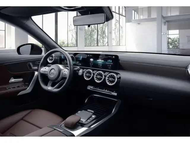 Mercedes-Benz CLA 35 AMG