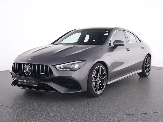 Mercedes-Benz CLA 35 AMG