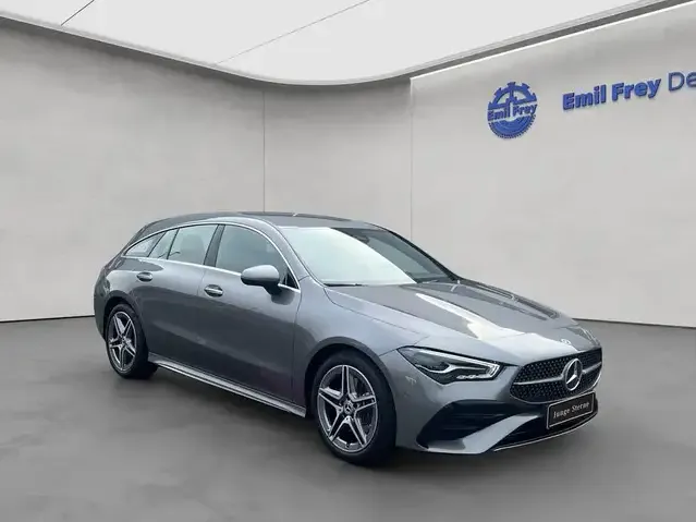 Mercedes-Benz CLA 200