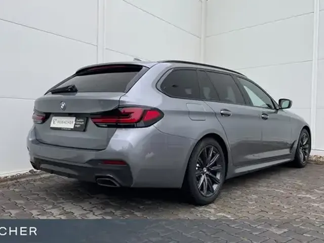 BMW 540