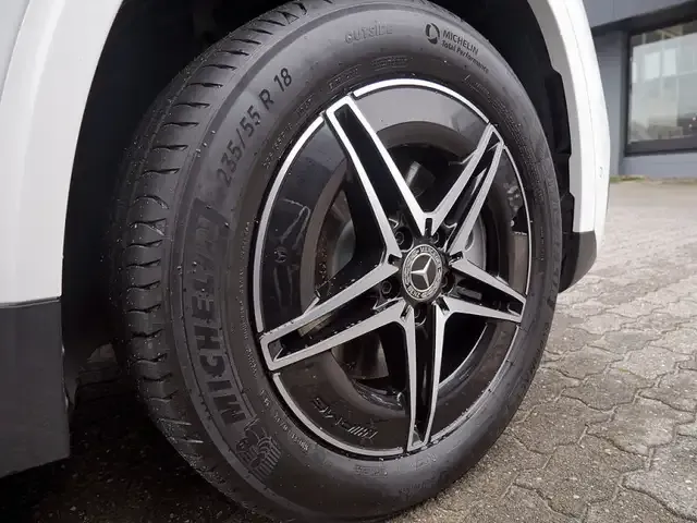 Mercedes-Benz EQA 350