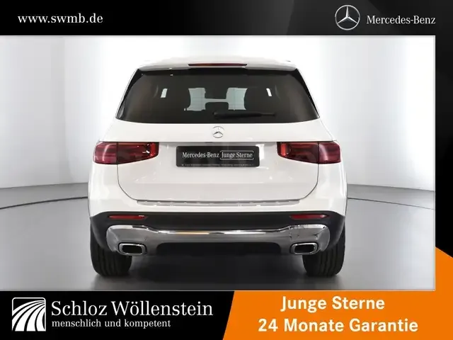 Mercedes-Benz GLB 220