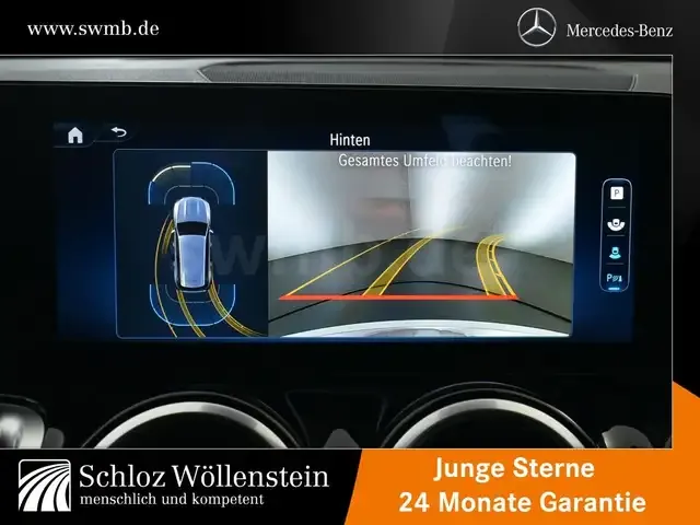 Mercedes-Benz GLB 220