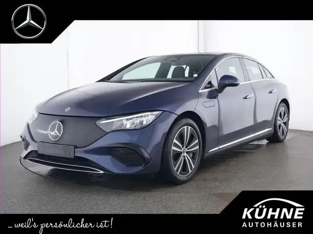 Mercedes-Benz EQE 300