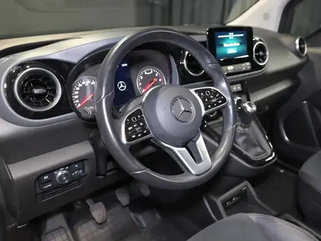 Mercedes-Benz T-Class