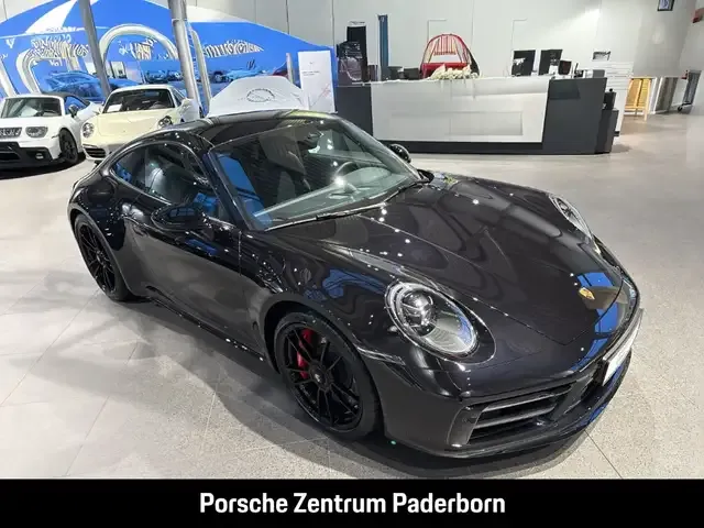 Porsche 992
