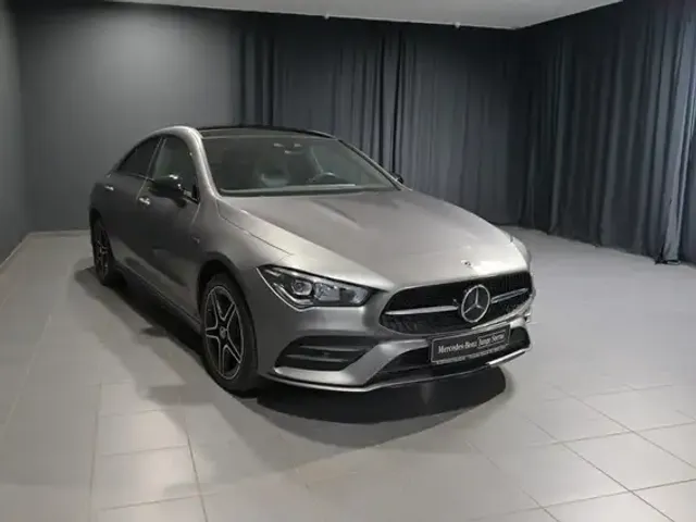 Mercedes-Benz CLA 250