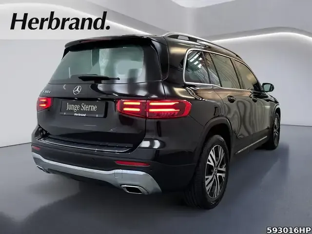 Mercedes-Benz GLB 200