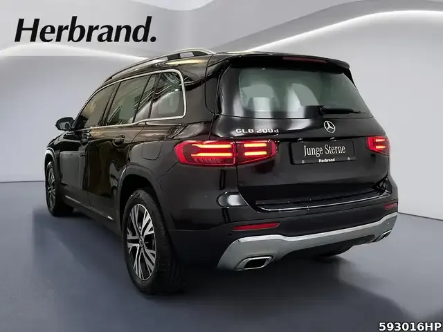 Mercedes-Benz GLB 200