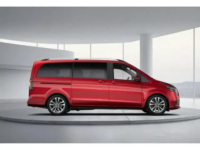 Mercedes-Benz V 220