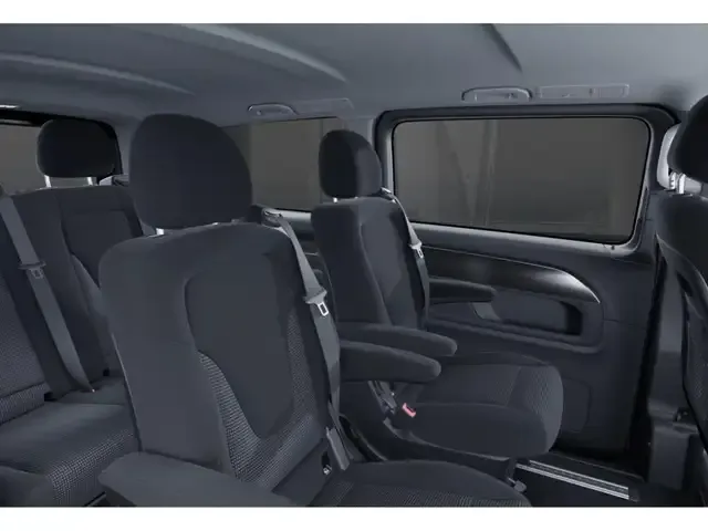 Mercedes-Benz V 220