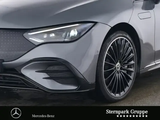 Mercedes-Benz EQE 350