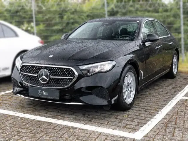 Mercedes-Benz E 200