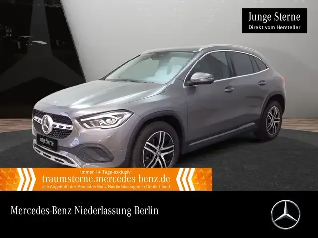 Mercedes-Benz GLA 200