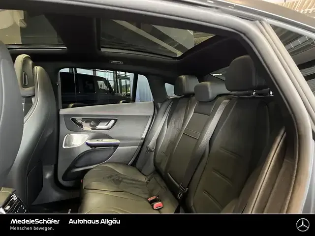 Mercedes-Benz EQE 53