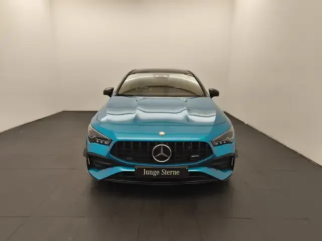 Mercedes-Benz CLA 35 AMG