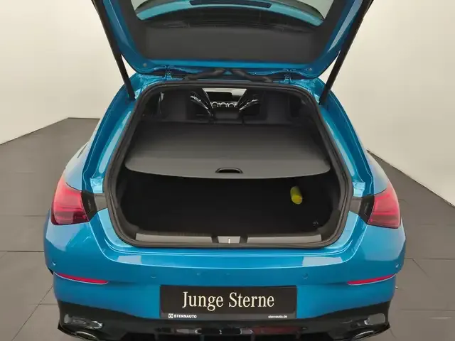 Mercedes-Benz CLA 35 AMG