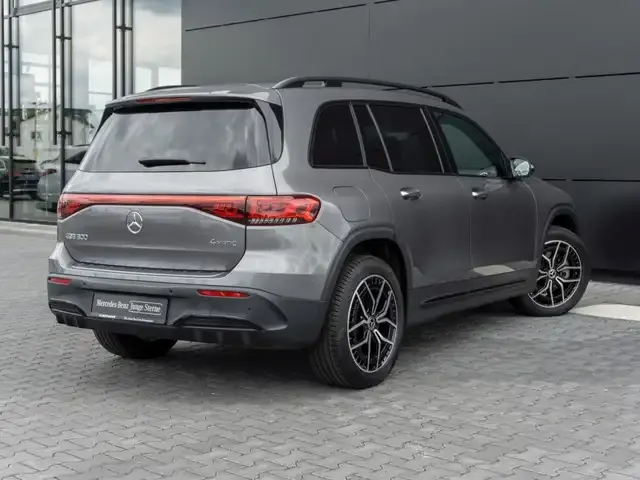 Mercedes-Benz EQB 300
