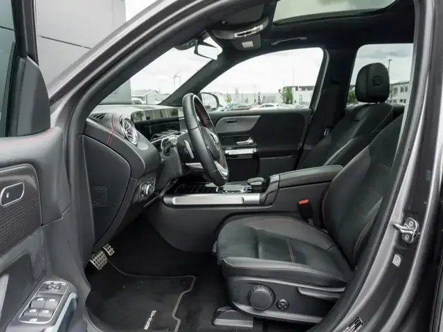 Mercedes-Benz EQB 300