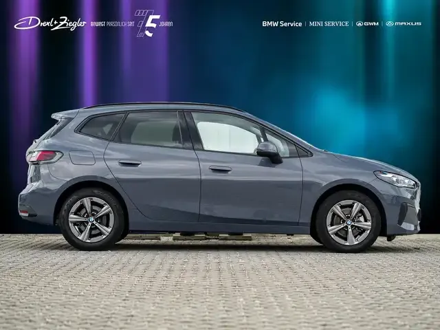 BMW 220