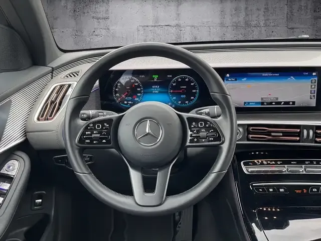 Mercedes-Benz EQC 400