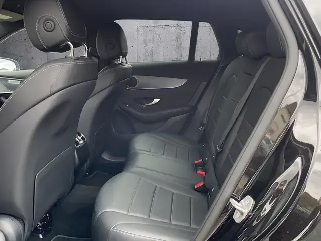 Mercedes-Benz EQC 400