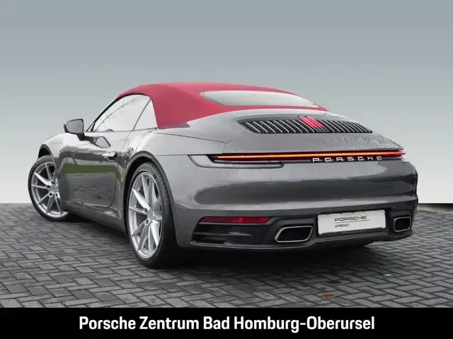 Porsche 992