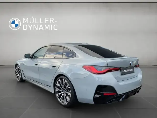 BMW 440