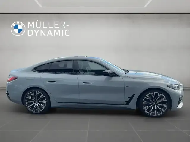 BMW 440