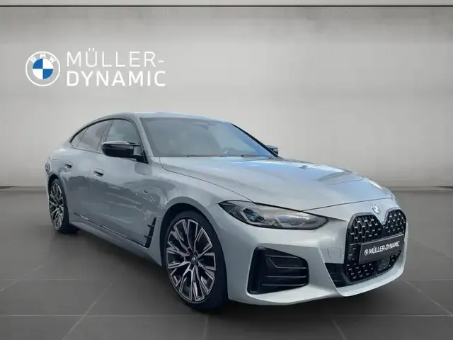 BMW 440