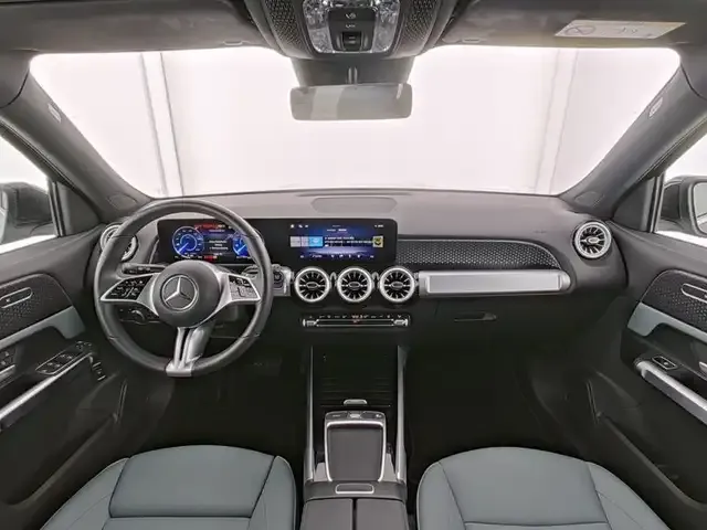 Mercedes-Benz EQB 300