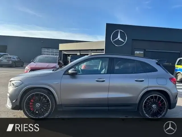 Mercedes-Benz GLA 45 AMG