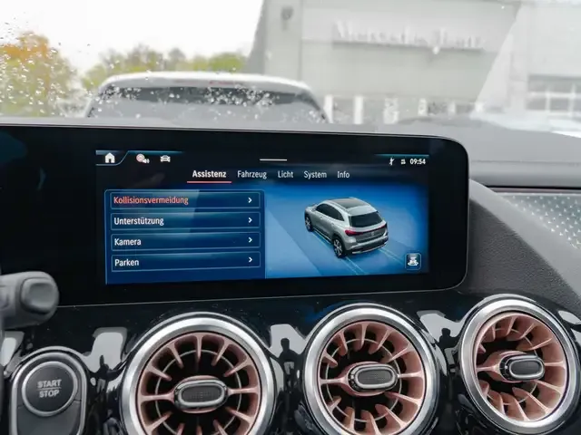 Mercedes-Benz EQA 250