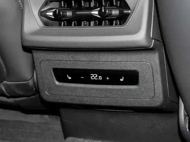 Audi SQ6
