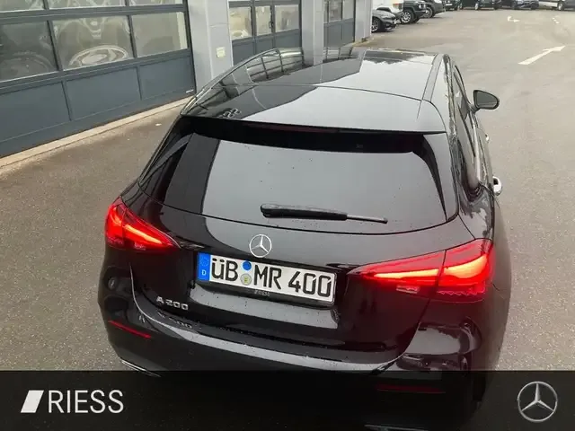 Mercedes-Benz A 200