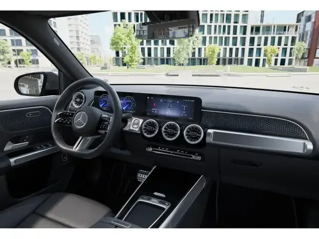 Mercedes-Benz EQB 300