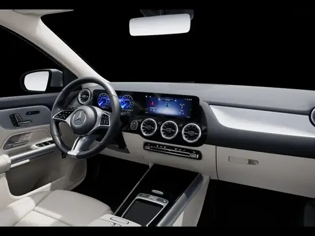 Mercedes-Benz EQA 300