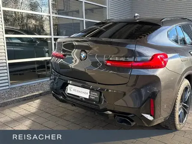 BMW X4 M