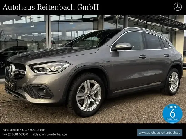 Mercedes-Benz GLA 250