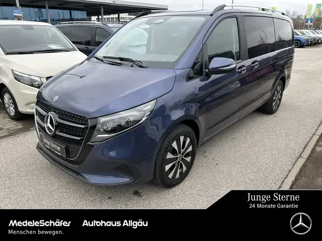 Mercedes-Benz V 250