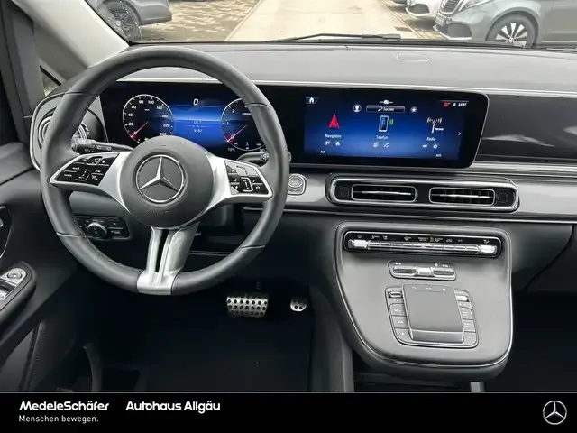 Mercedes-Benz V 250