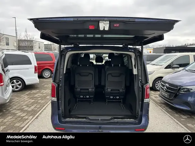 Mercedes-Benz V 250