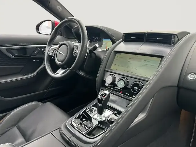 Jaguar F-Type