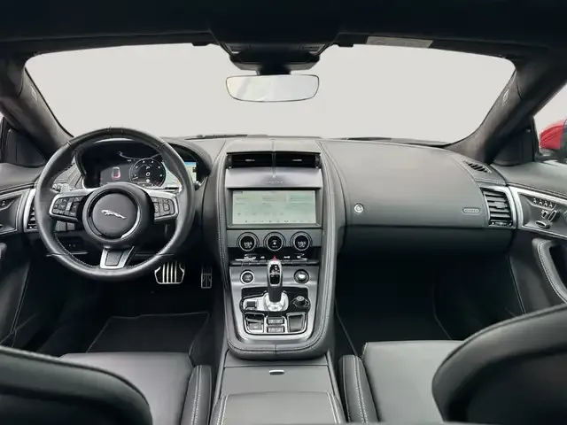 Jaguar F-Type
