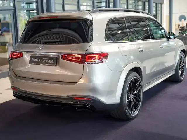 Mercedes-Benz GLS 400