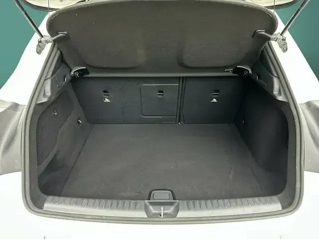 Mercedes-Benz GLA 220