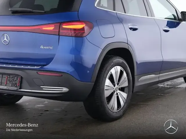 Mercedes-Benz EQA 300