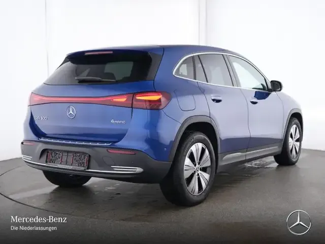 Mercedes-Benz EQA 300