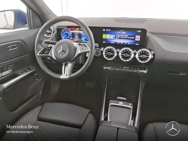 Mercedes-Benz EQA 300