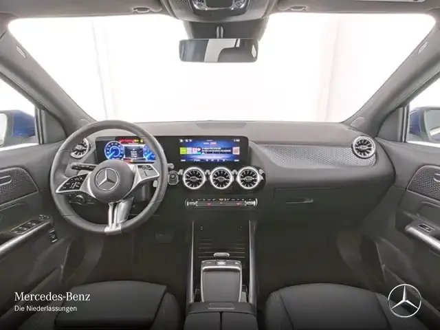 Mercedes-Benz EQA 300